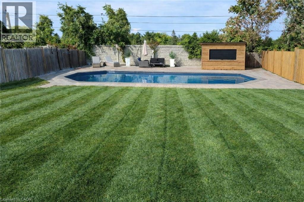 95 CHILTON Drive, Stoney Creek, Ontario