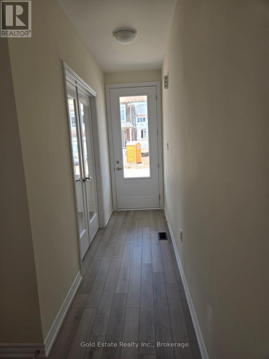 135 Mcgill Avenue, Erin, Ontario  N0B 1T0 - Photo 2 - X12450978