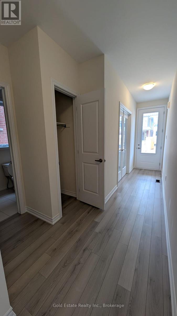 135 Mcgill Avenue, Erin, Ontario  N0B 1T0 - Photo 5 - X12450978