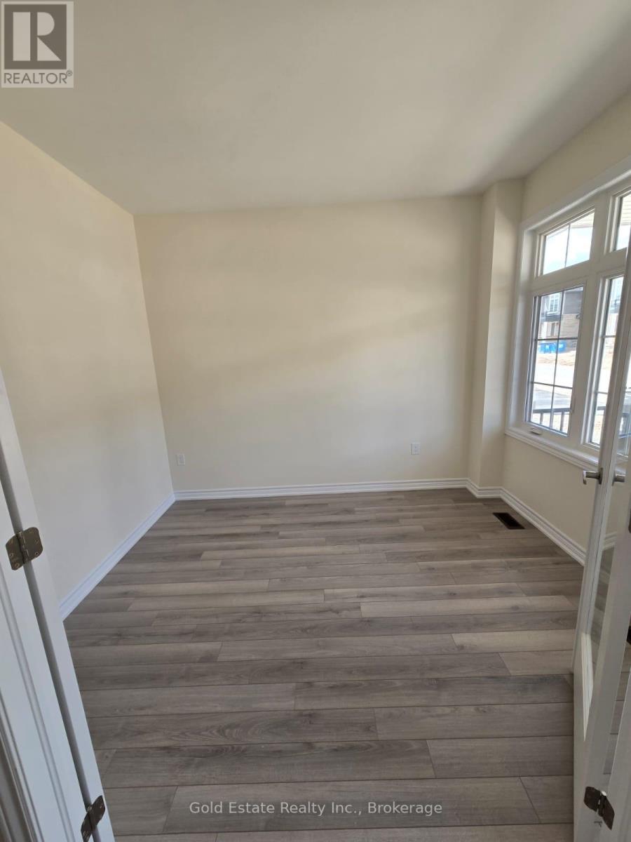 135 Mcgill Avenue, Erin, Ontario  N0B 1T0 - Photo 6 - X12450978