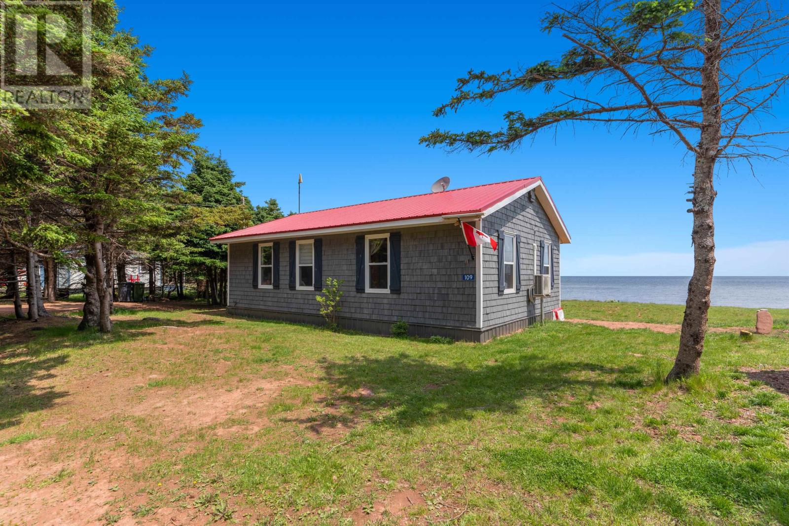 109 Oceanview Crescent, Kildare Capes, Prince Edward Island  C0B 2B0 - Photo 2 - 202600398