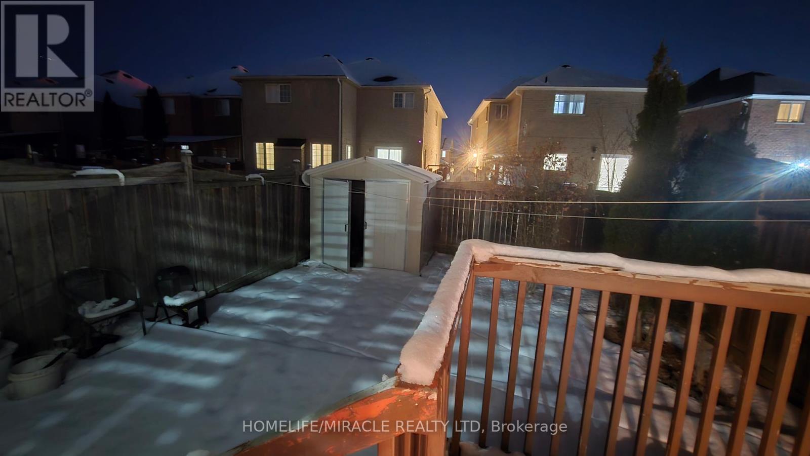 Upper - 555 Garden Walk, Mississauga, Ontario  L5W 1V9 - Photo 19 - W12675490