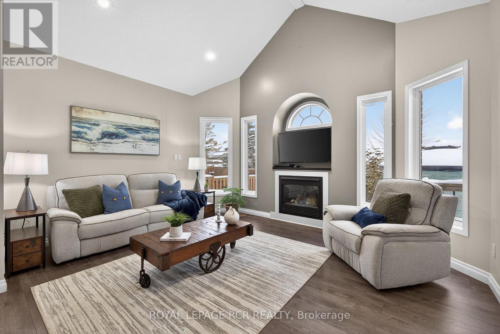 35 Hunter Road, Orangeville, Ontario  L9W 5C6 - Photo 3 - W12675502