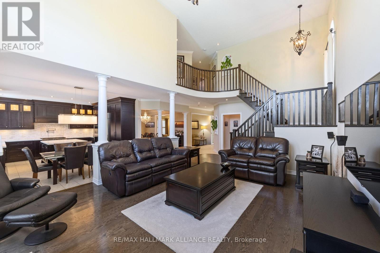 2431 Meadowridge Drive W, Oakville, Ontario  L6H 7R3 - Photo 12 - W12675522