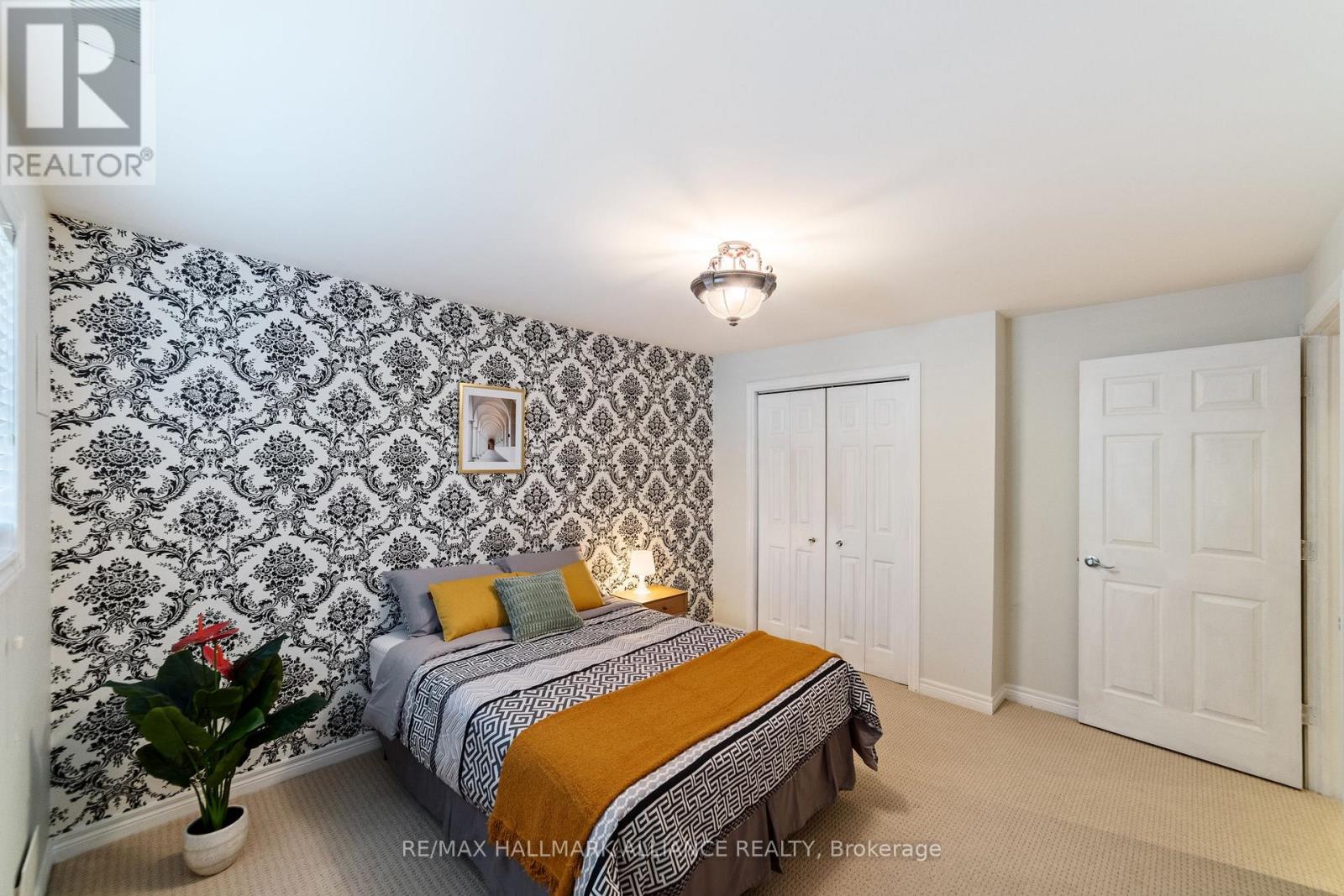 2431 Meadowridge Drive W, Oakville, Ontario  L6H 7R3 - Photo 34 - W12675522