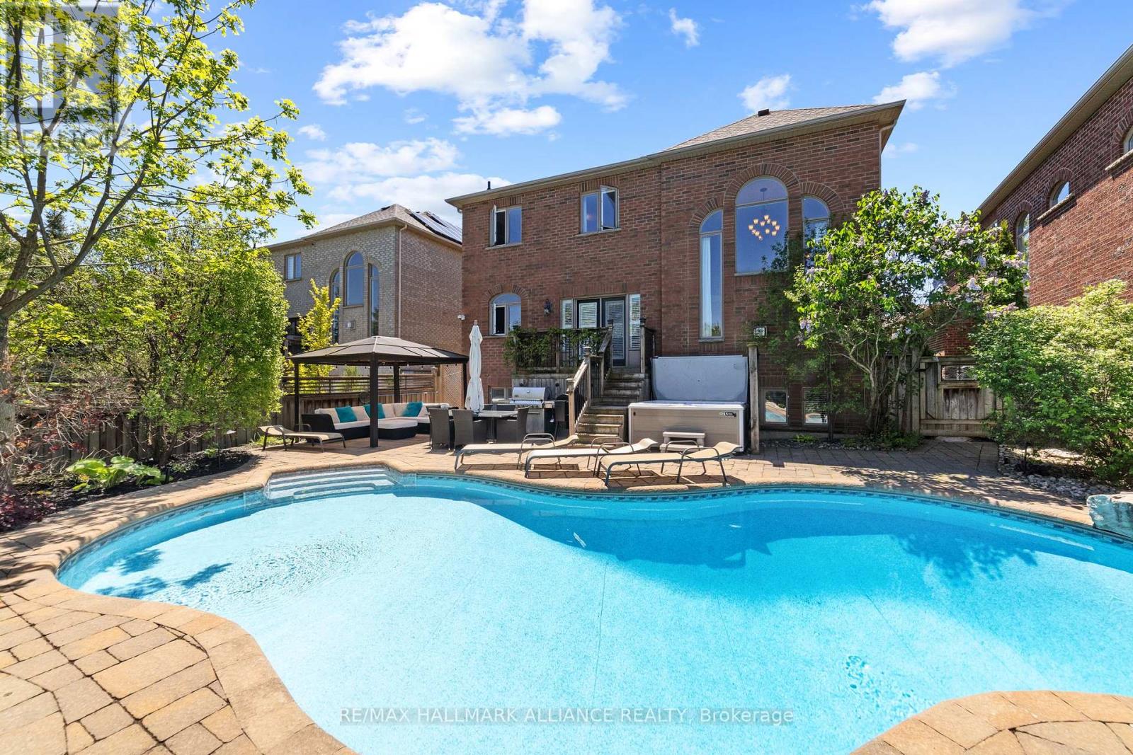 2431 Meadowridge Drive W, Oakville, Ontario  L6H 7R3 - Photo 40 - W12675522