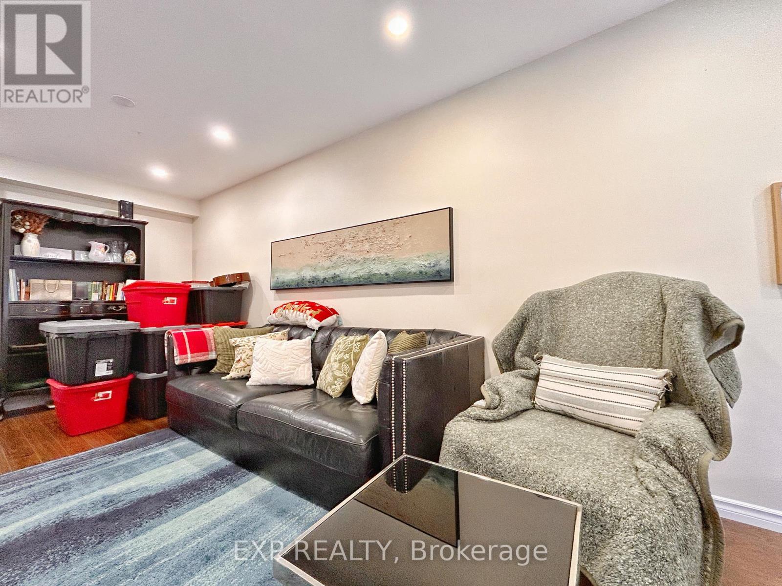 1150 Westview Terrace, Oakville, Ontario  L6M 3M1 - Photo 7 - W12675556