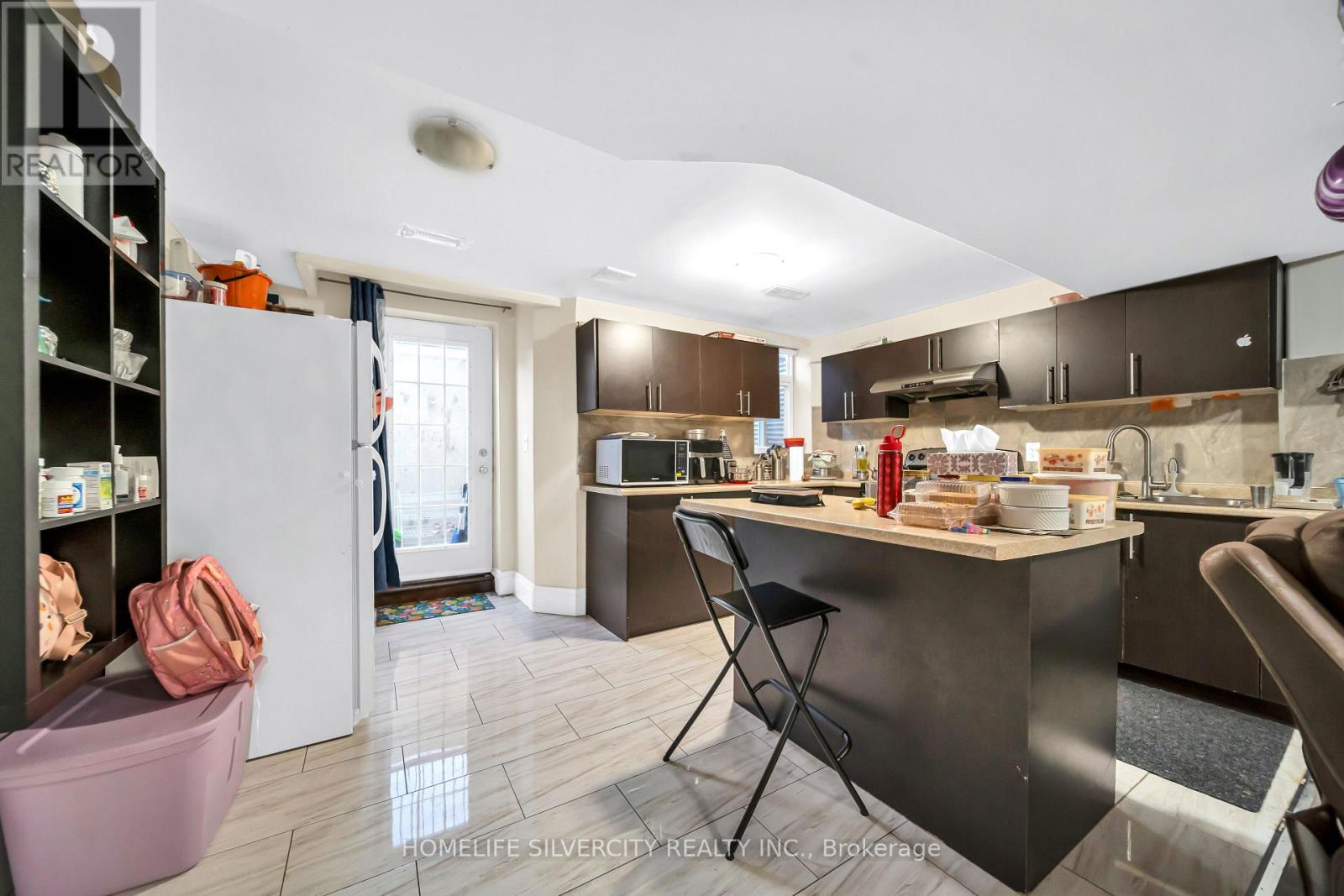 19 Vintage Gate, Brampton, Ontario  L6X 4C4 - Photo 29 - W12675698