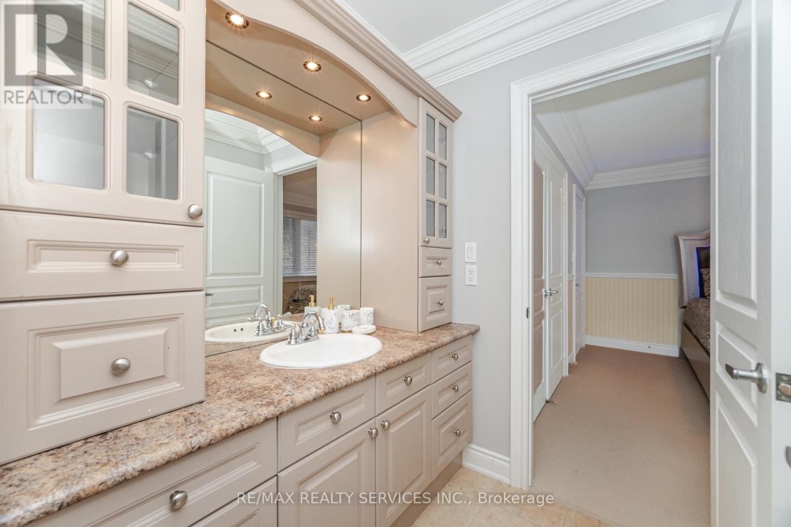 9 Concorde Drive, Brampton, Ontario  L6P 1V3 - Photo 34 - W12675734