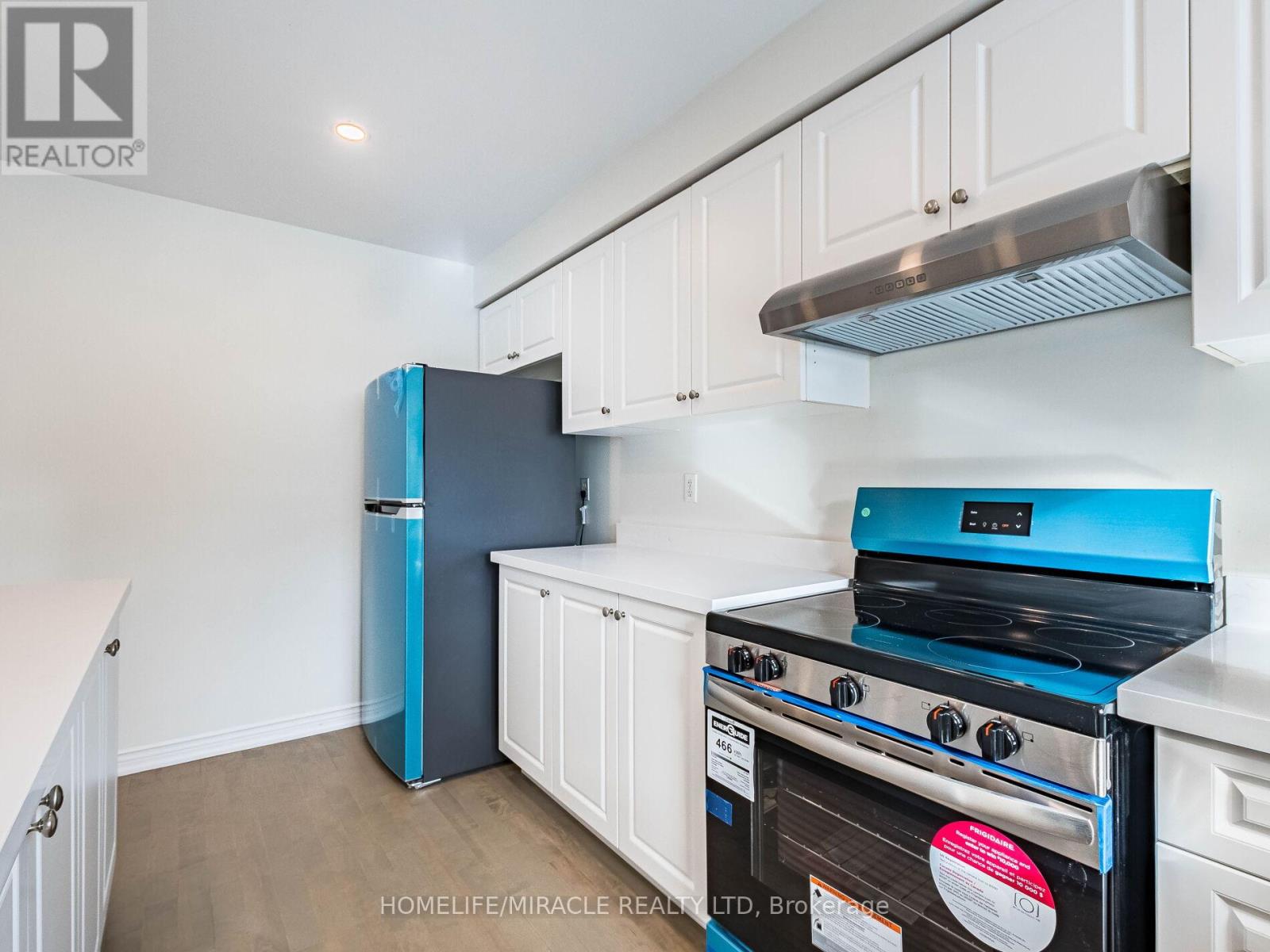 1130 Hickory Hollow Glen, Mississauga, Ontario  L5W 1Z8 - Photo 12 - W12675772