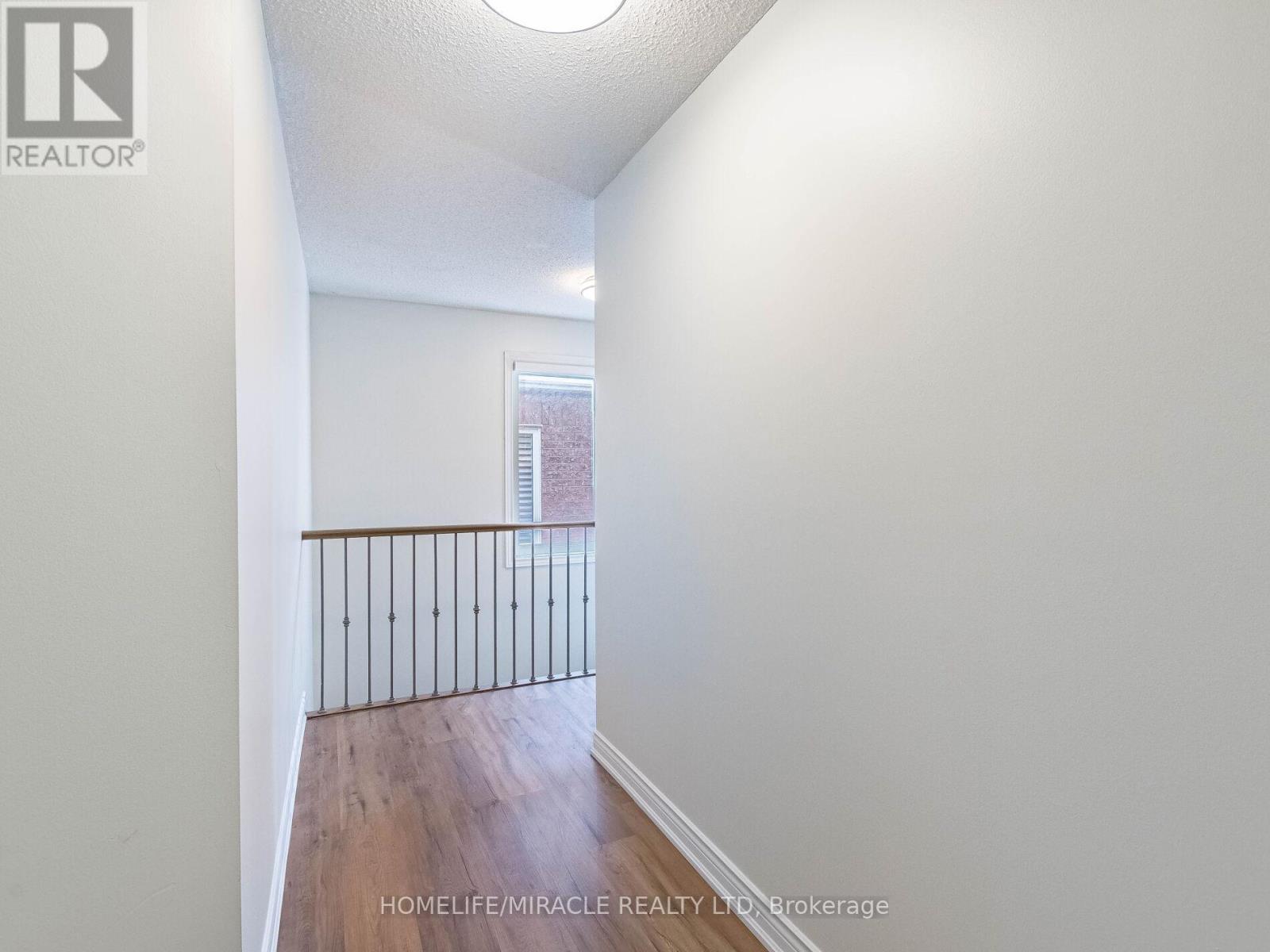 1130 Hickory Hollow Glen, Mississauga, Ontario  L5W 1Z8 - Photo 18 - W12675772