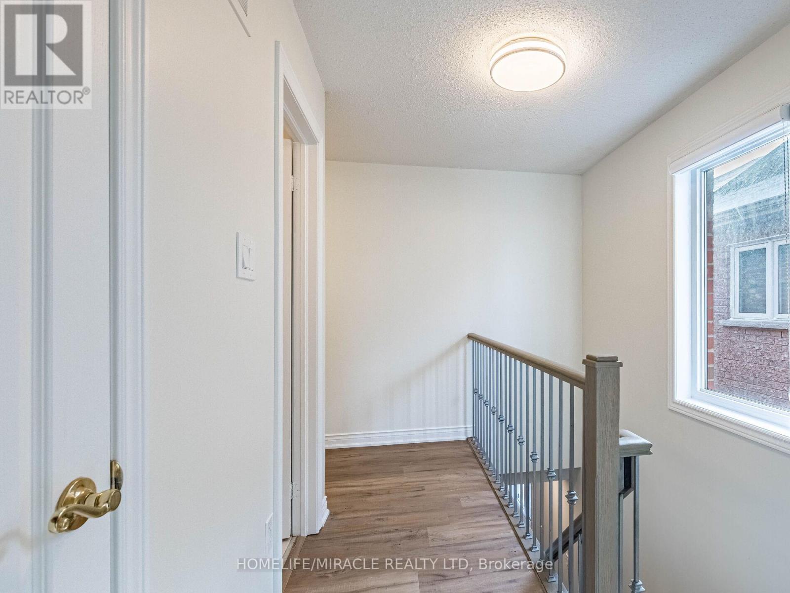 1130 Hickory Hollow Glen, Mississauga, Ontario  L5W 1Z8 - Photo 21 - W12675772