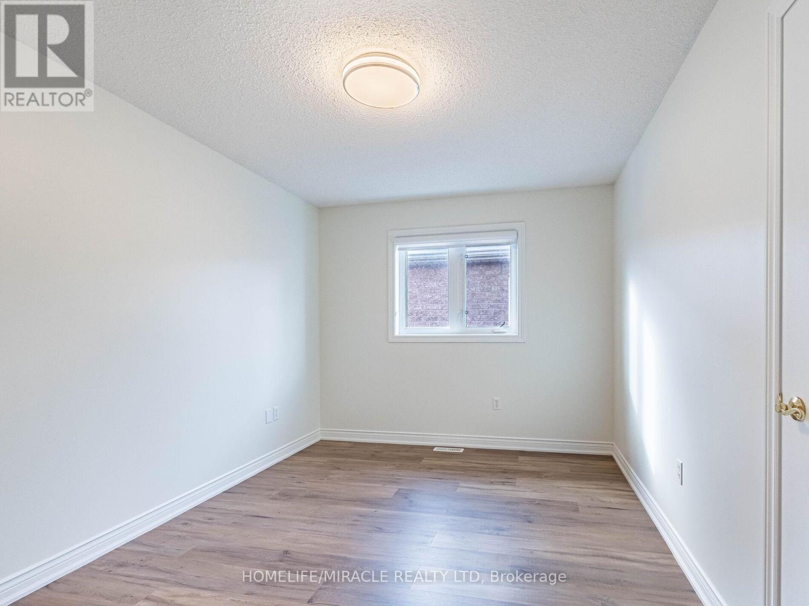 1130 Hickory Hollow Glen, Mississauga, Ontario  L5W 1Z8 - Photo 29 - W12675772