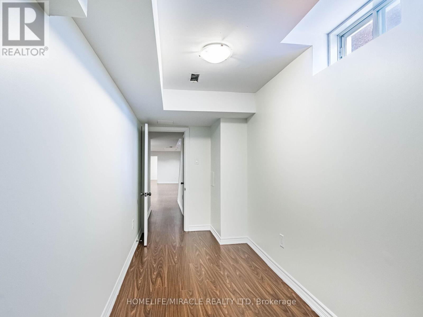 1130 Hickory Hollow Glen, Mississauga, Ontario  L5W 1Z8 - Photo 43 - W12675772