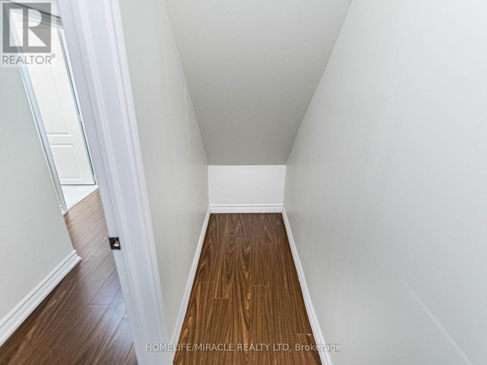 1130 Hickory Hollow Glen, Mississauga, Ontario  L5W 1Z8 - Photo 46 - W12675772