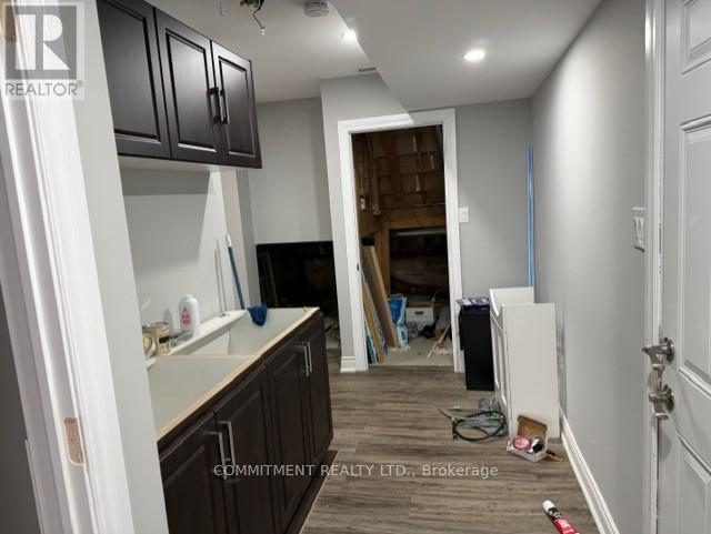 573 Miller Way, Milton, Ontario  L9T 8L8 - Photo 5 - W12675780