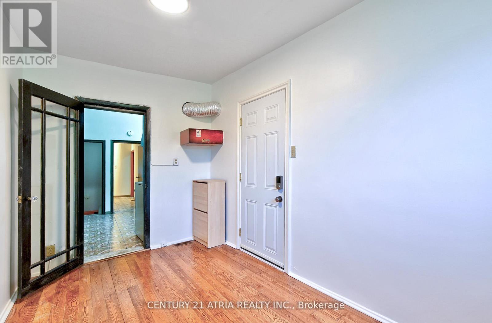 1195 Dovercourt Road, Toronto, Ontario  M6H 2Y1 - Photo 9 - W12675782