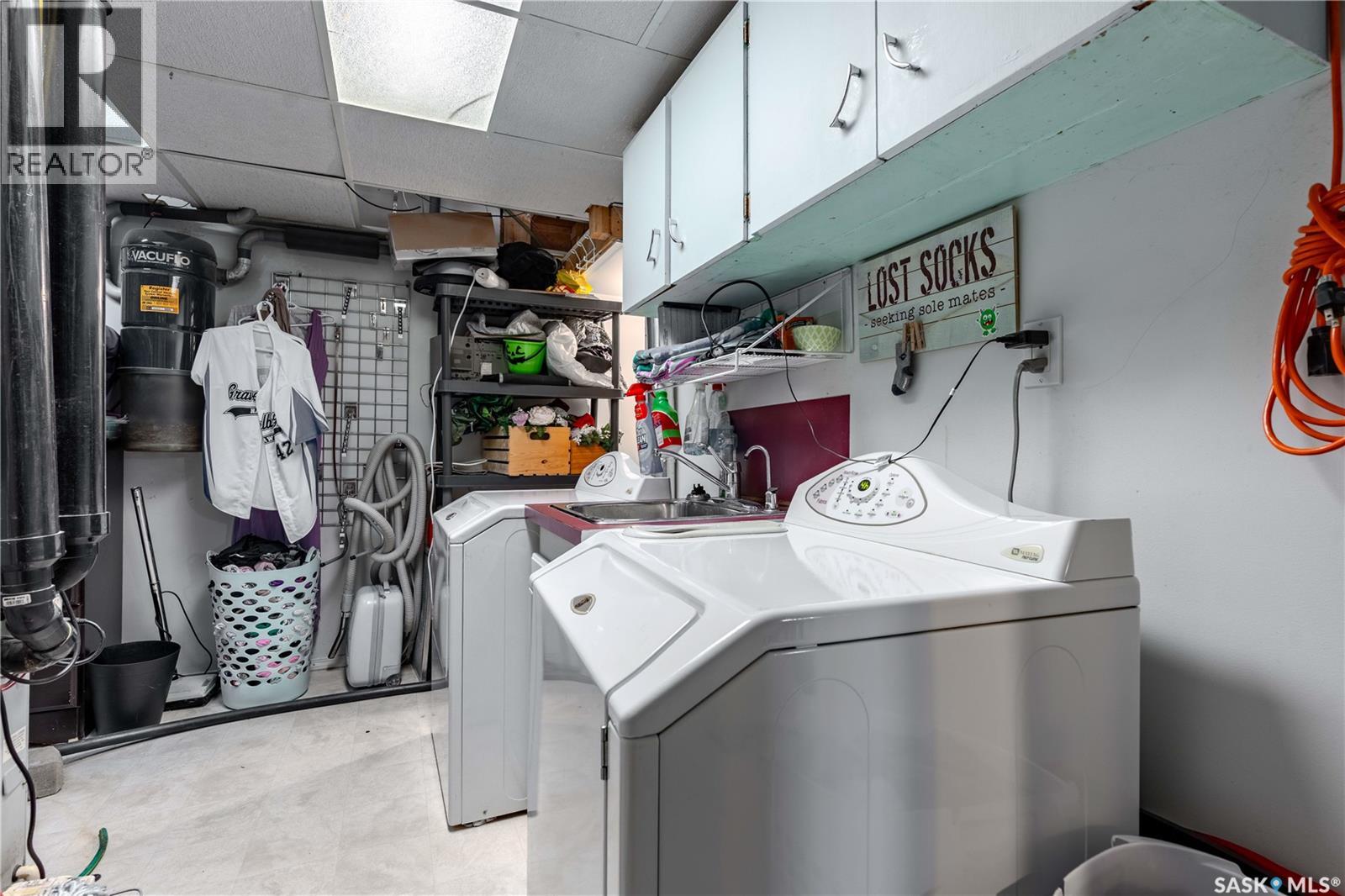 205 5th Avenue E, Gravelbourg, Saskatchewan  S0H 1X0 - Photo 40 - SK026311