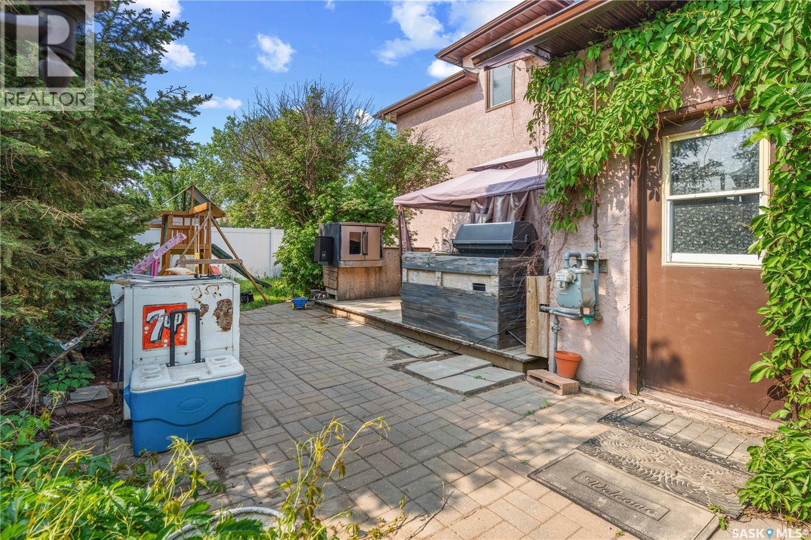 205 5th Avenue E, Gravelbourg, Saskatchewan  S0H 1X0 - Photo 46 - SK026311