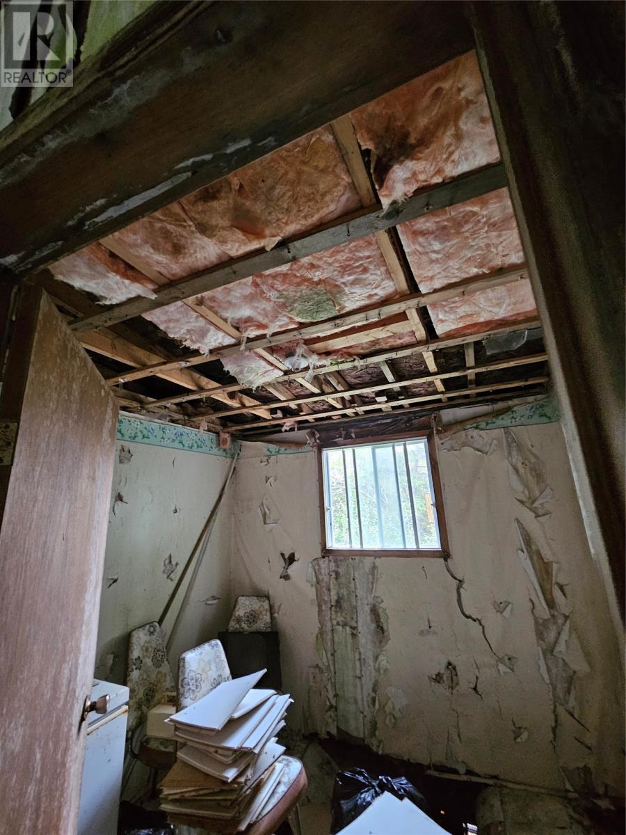 17 Renown Street, Bell Island, Newfoundland & Labrador  A0A 4H0 - Photo 21 - 1293419