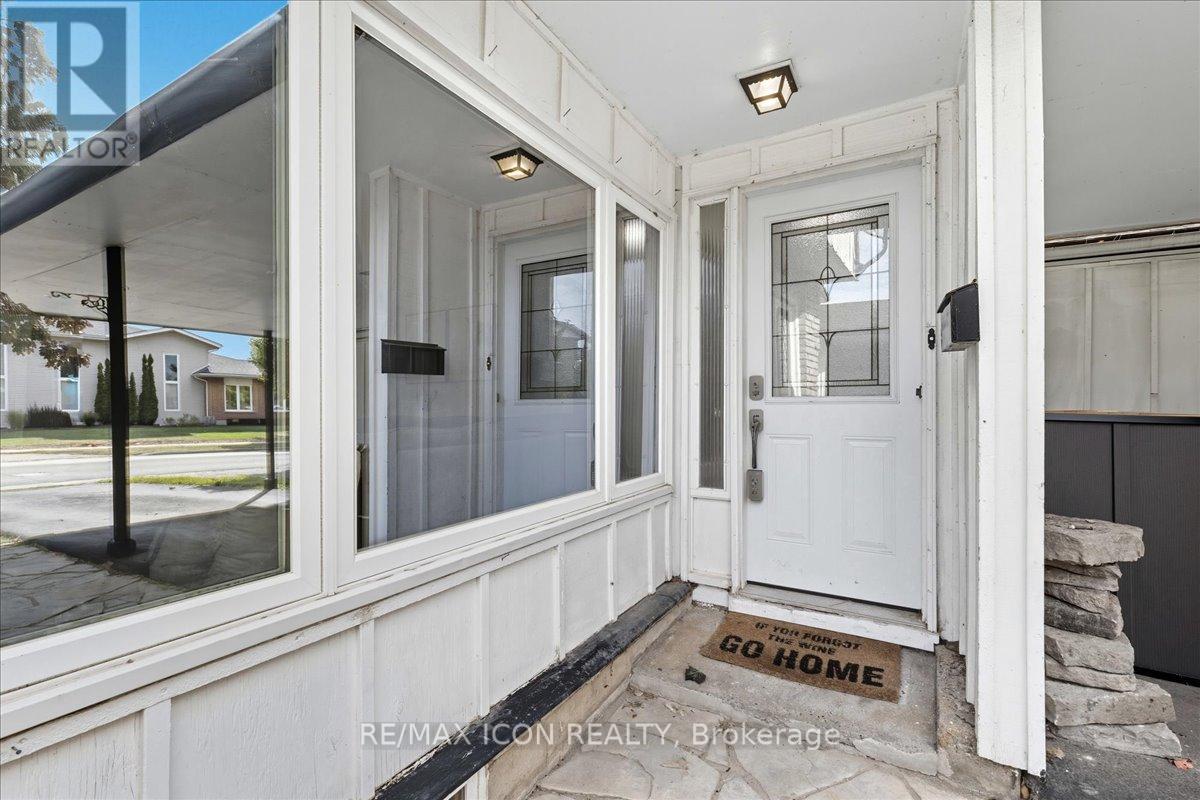 331 Preston Parkway, Cambridge, Ontario  N3H 4Z4 - Photo 5 - X12675594