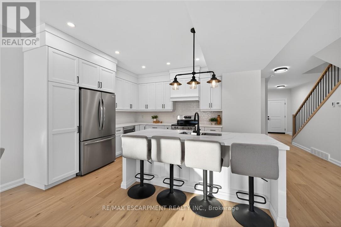 45 B Howard Street, Haldimand, Ontario  N0A 1H0 - Photo 11 - X12675604