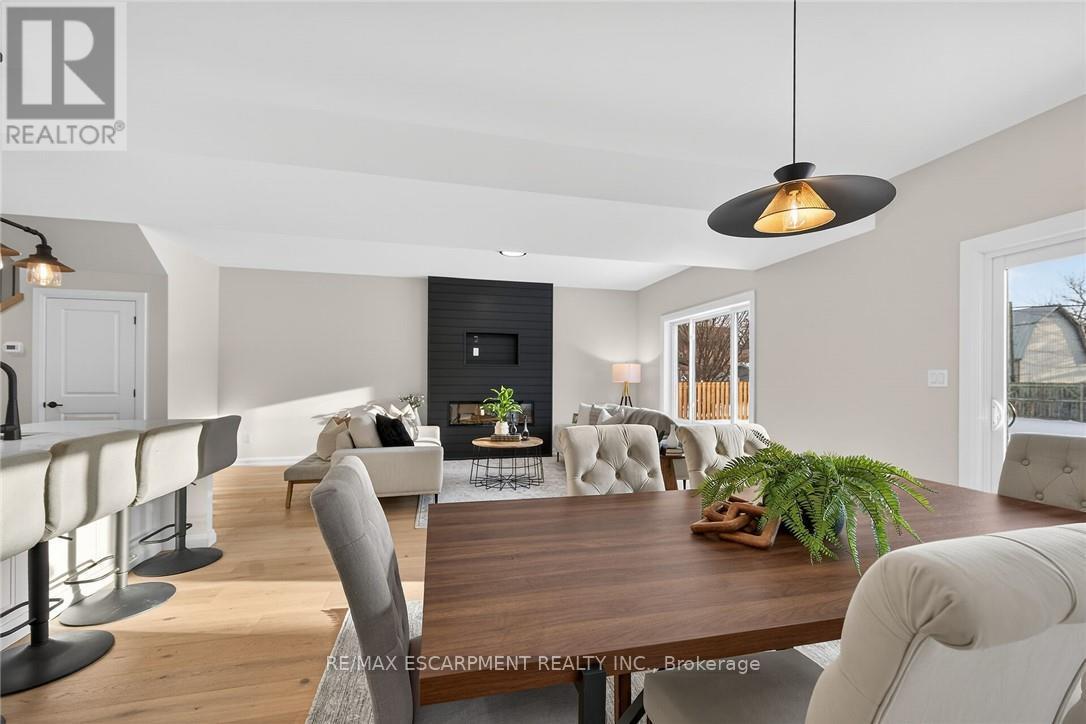 45 B Howard Street, Haldimand, Ontario  N0A 1H0 - Photo 14 - X12675604