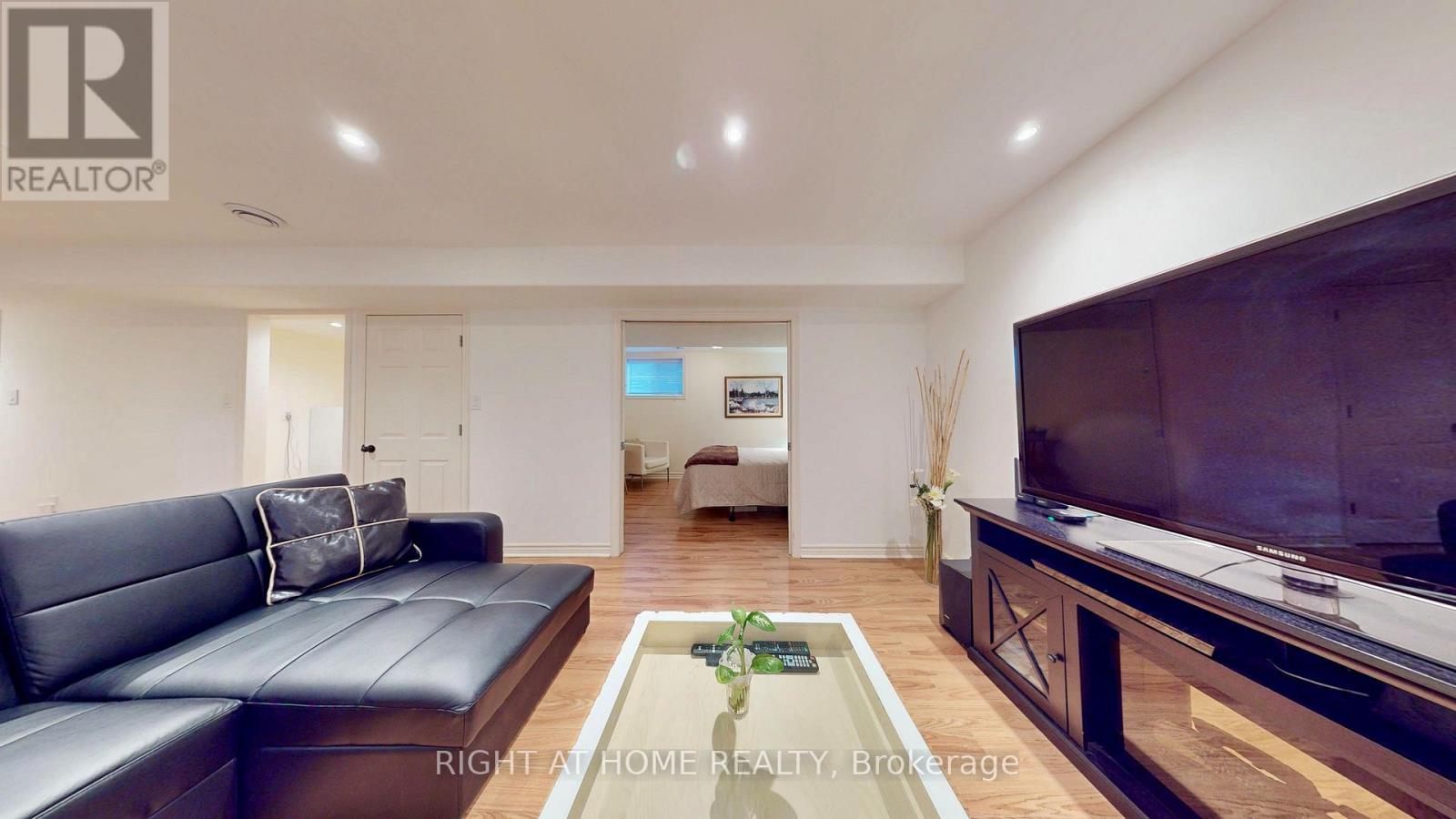 8583 Jennifer Crescent N, Niagara Falls, Ontario  L2H 1H4 - Photo 21 - X12675742