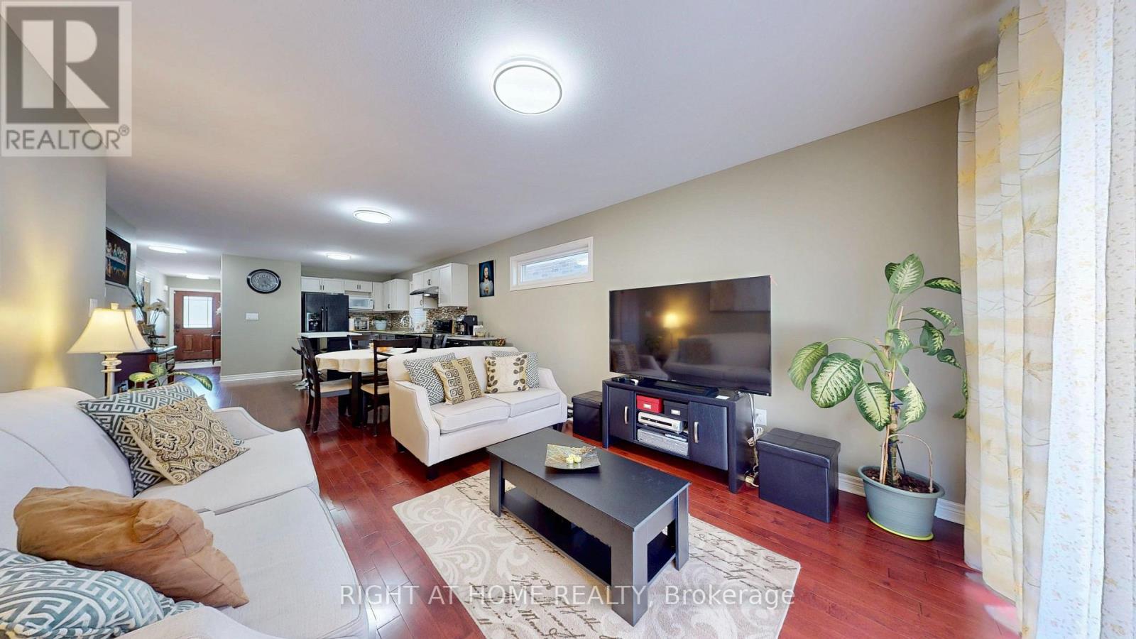 8583 Jennifer Crescent N, Niagara Falls, Ontario  L2H 1H4 - Photo 8 - X12675742