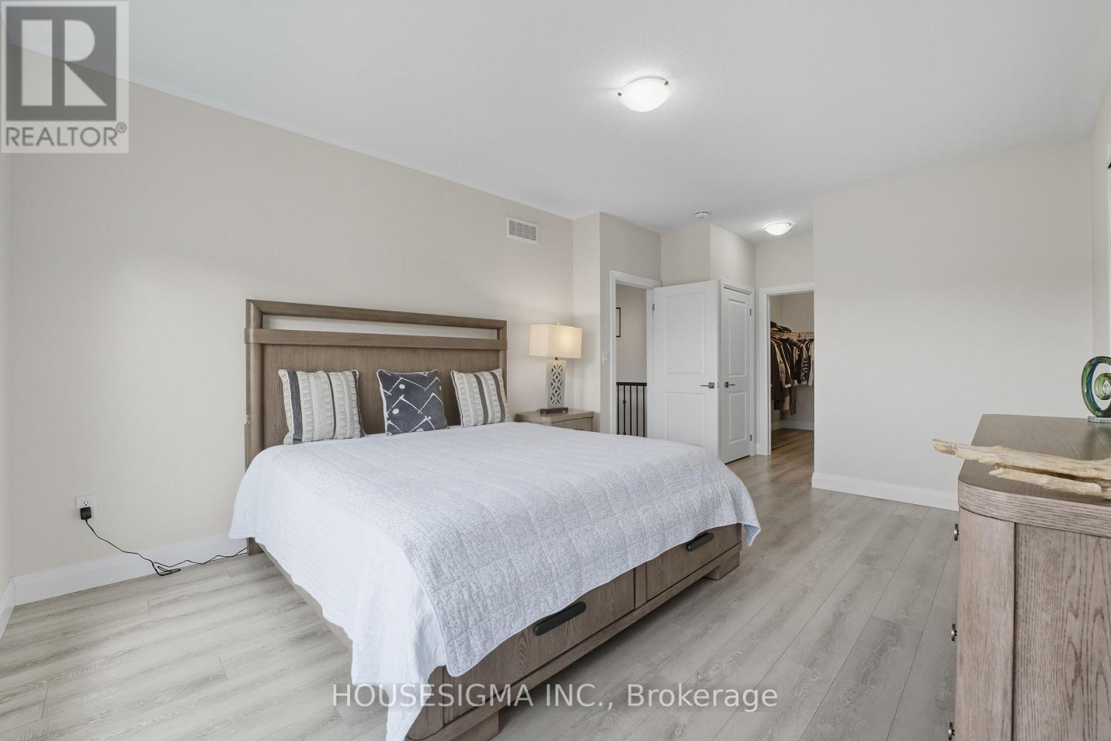 106 Cutting Drive, Centre Wellington, Ontario  N0B 1S0 - Photo 16 - X12675754