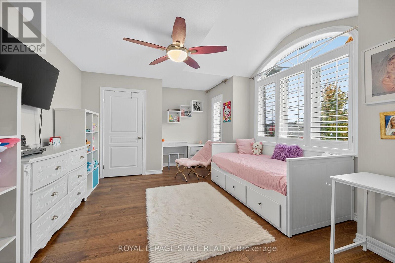 181 Springview Drive, Hamilton, Ontario  L8B 0V9 - Photo 17 - X12675804