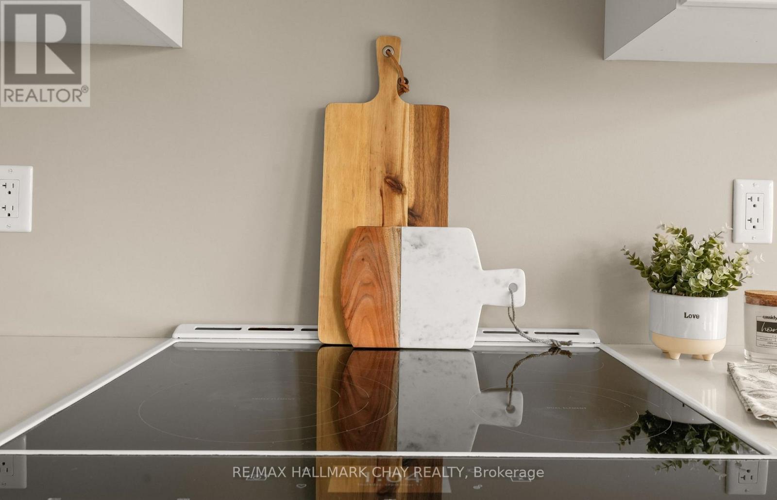 213 Mary Street, Clearview, Ontario  L0M 1G0 - Photo 21 - S12665572