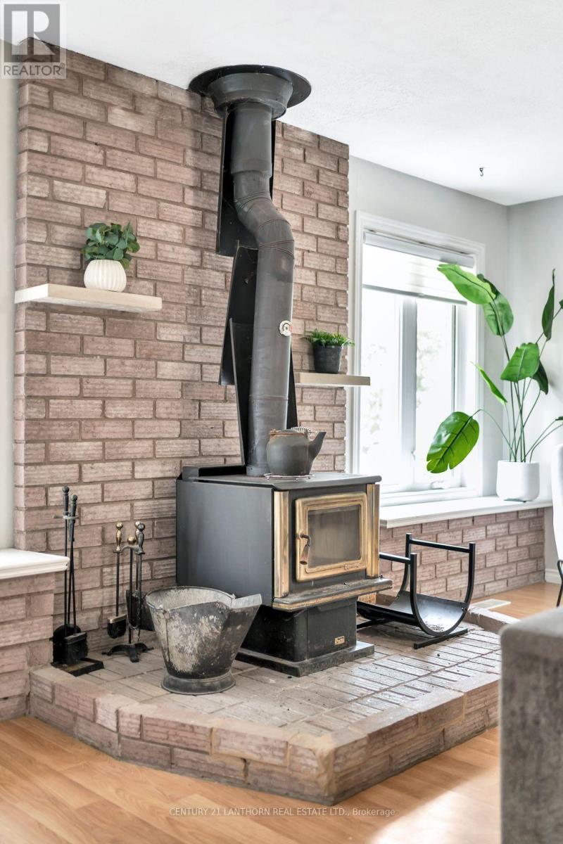 263 County Rd 29 Road, Prince Edward County, Ontario  K0K 1T0 - Photo 12 - X12675280