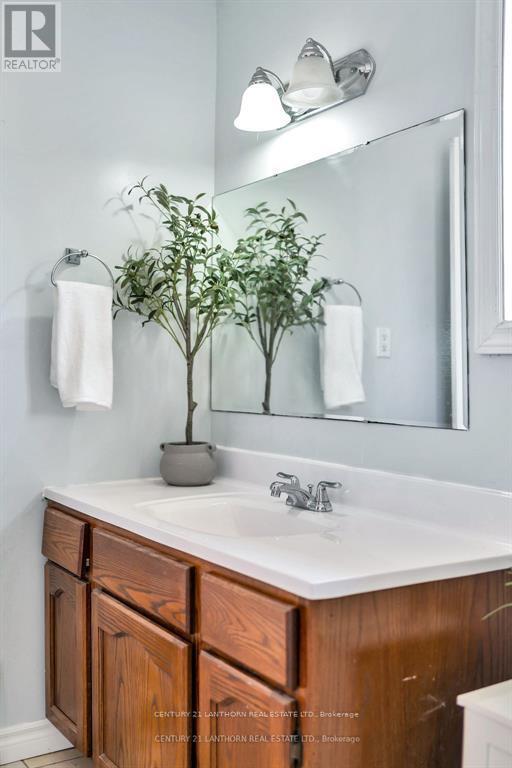 263 County Rd 29 Road, Prince Edward County, Ontario  K0K 1T0 - Photo 23 - X12675280