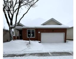 16 SPINNEY WAY, Ottawa, Ontario