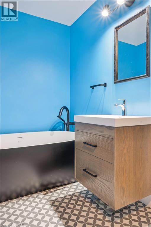 287 Villa Place, Waterloo, Ontario  N2J 3X6 - Photo 32 - 40790080