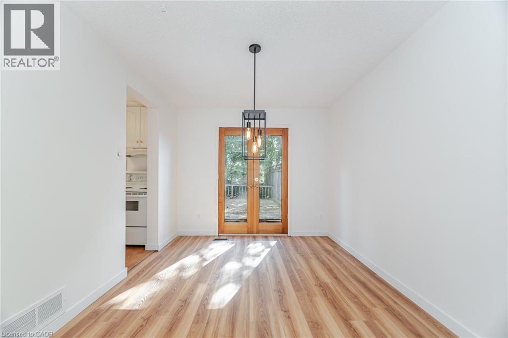 21 Horning Drive, Hamilton, Ontario  L9C 6L2 - Photo 14 - 40796923