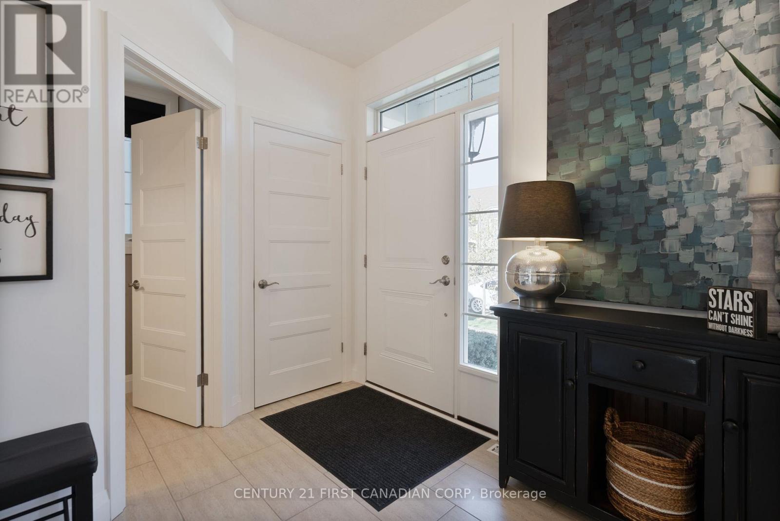 295 - 275 Callaway Road, London North, Ontario  N6G 0N8 - Photo 5 - X12675918