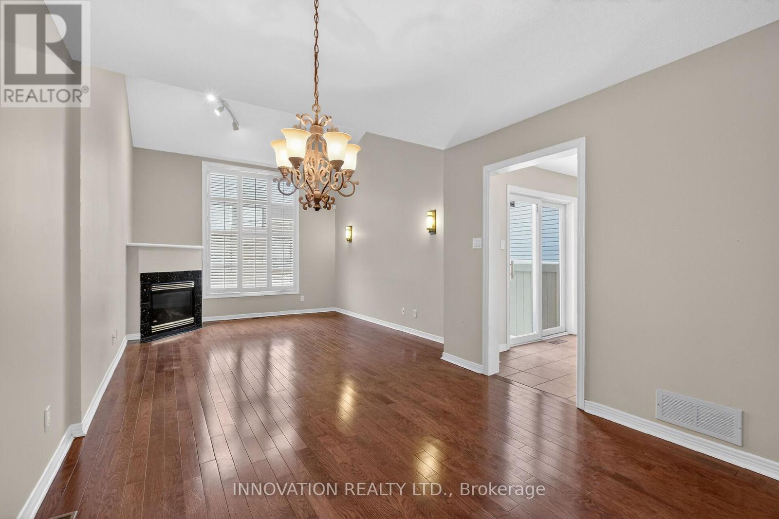 32 Kettleby Street S, Ottawa, Ontario  K2K 3C4 - Photo 6 - X12675868