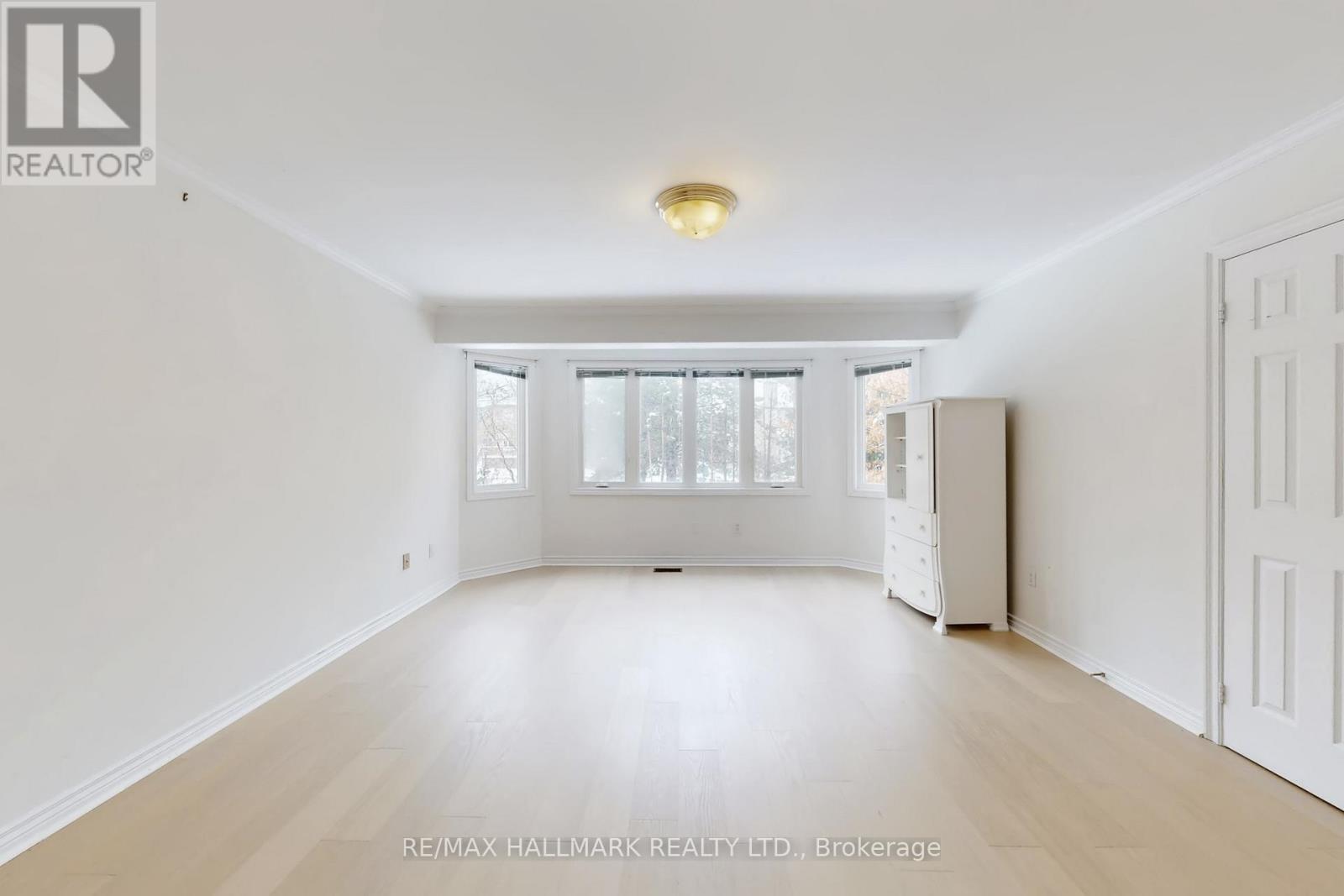 61 Glenayr Road, Richmond Hill, Ontario  L4B 2V8 - Photo 28 - N12674382