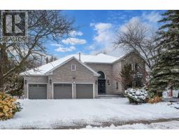 61 GLENAYR ROAD, Richmond Hill, Ontario