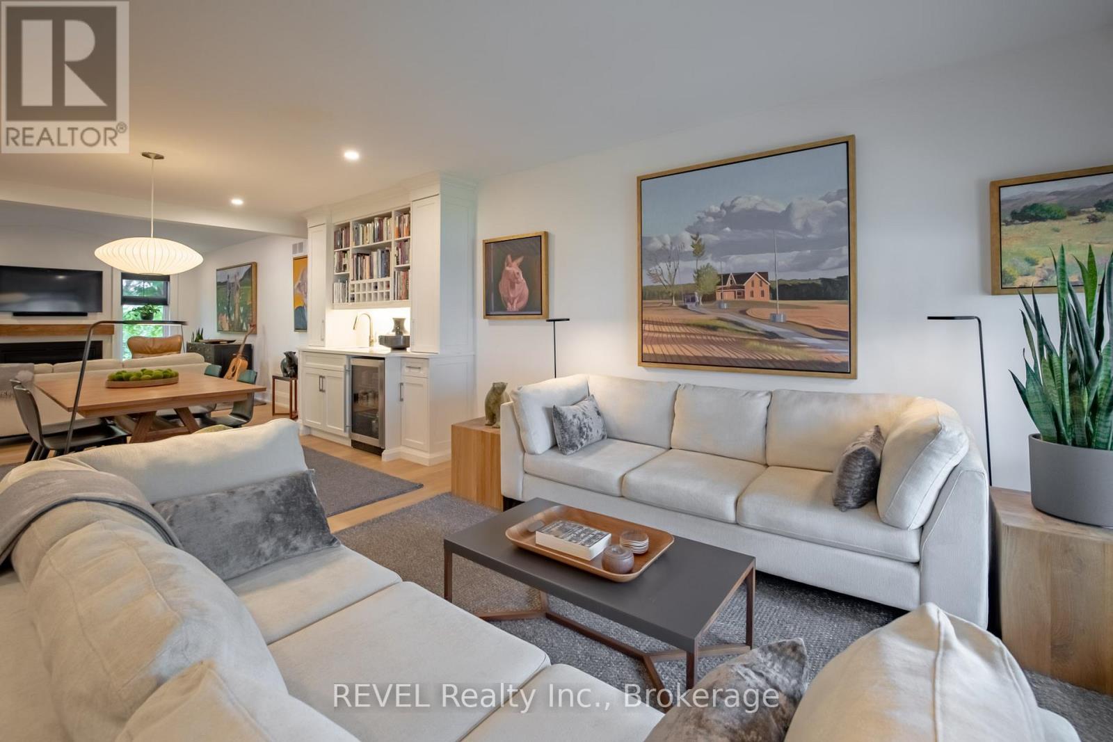 74 Montgomery Road, Welland, Ontario  L3C 2Y3 - Photo 5 - X12675902