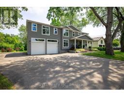 74 MONTGOMERY ROAD, Welland, Ontario