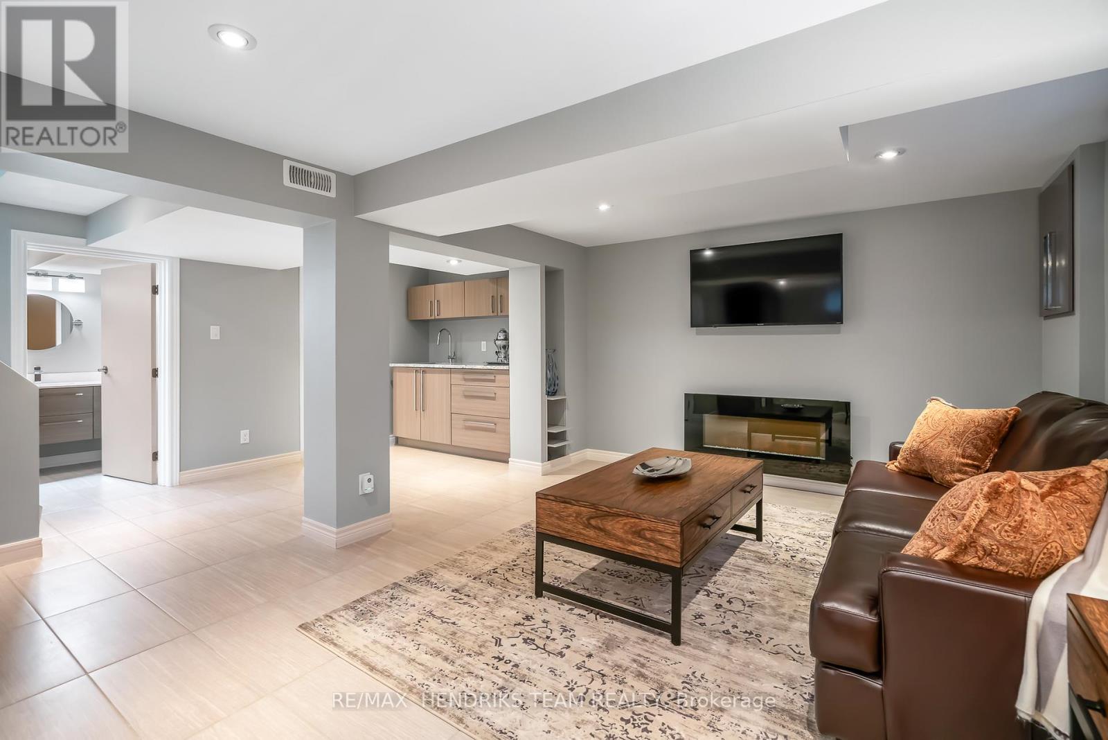 4 Upper Canada Drive, St. Catharines, Ontario  L2N 3H4 - Photo 23 - X12675910