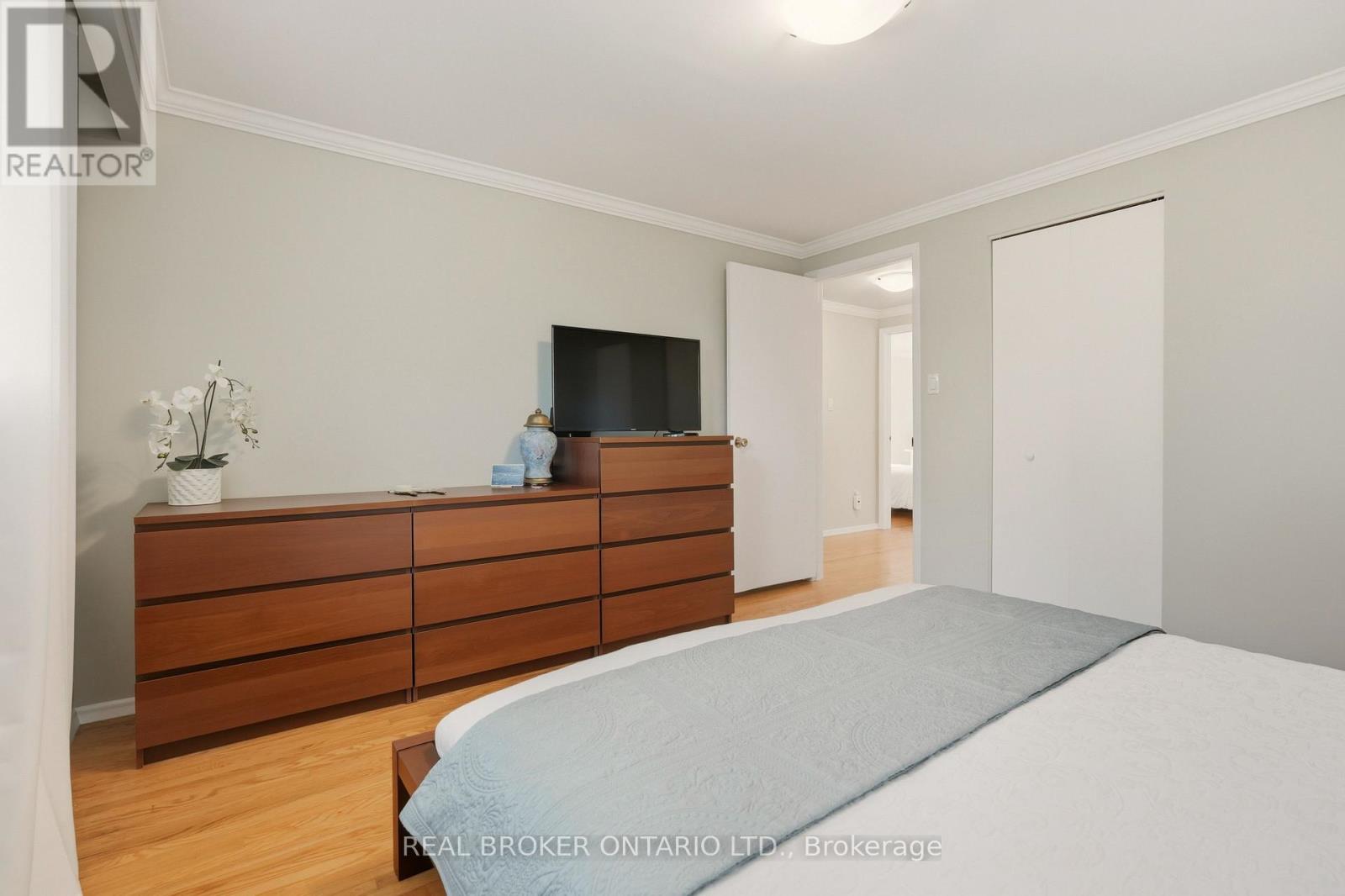 33 Porter Crescent, Barrie, Ontario  L4M 5H8 - Photo 21 - S12508702