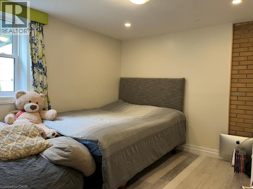 235 Fearnwood Street, Cambridge, Ontario  N3C 1B7 - Photo 2 - 40796860