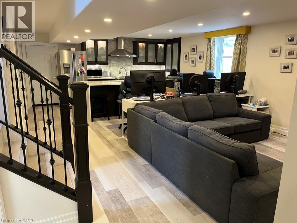 235 Fearnwood Street, Cambridge, Ontario  N3C 1B7 - Photo 9 - 40796860