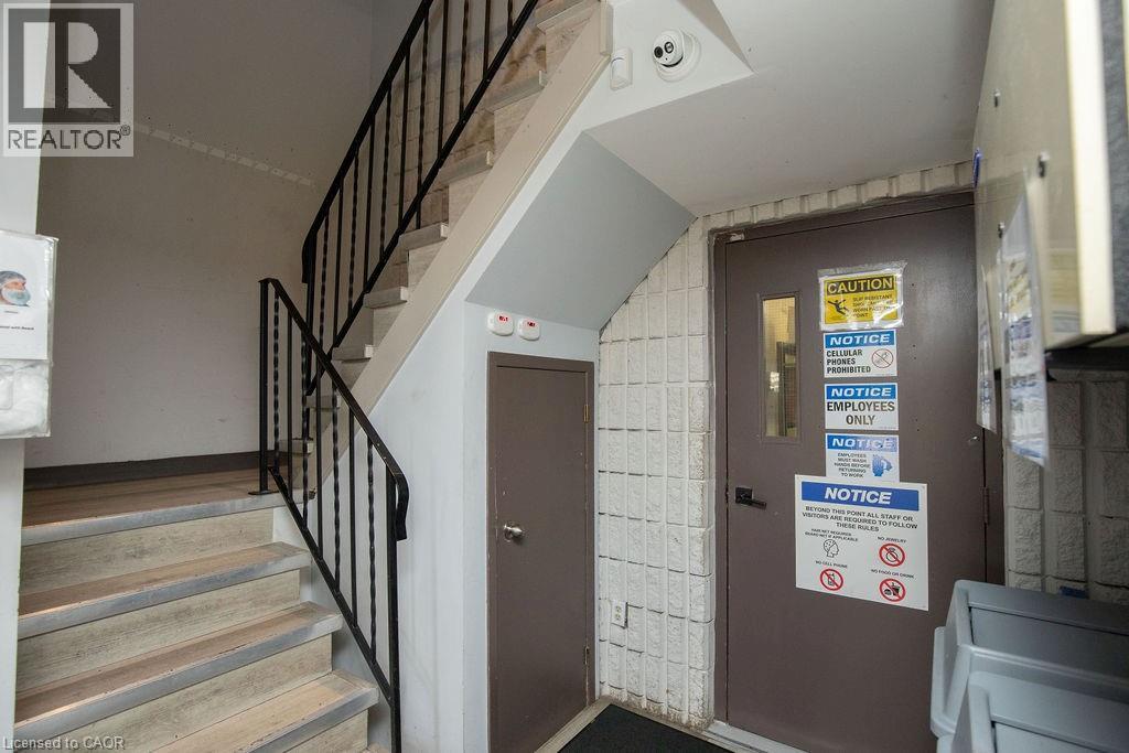 190 Hempstead Drive, Hamilton, Ontario  L8W 2E3 - Photo 14 - 40796517