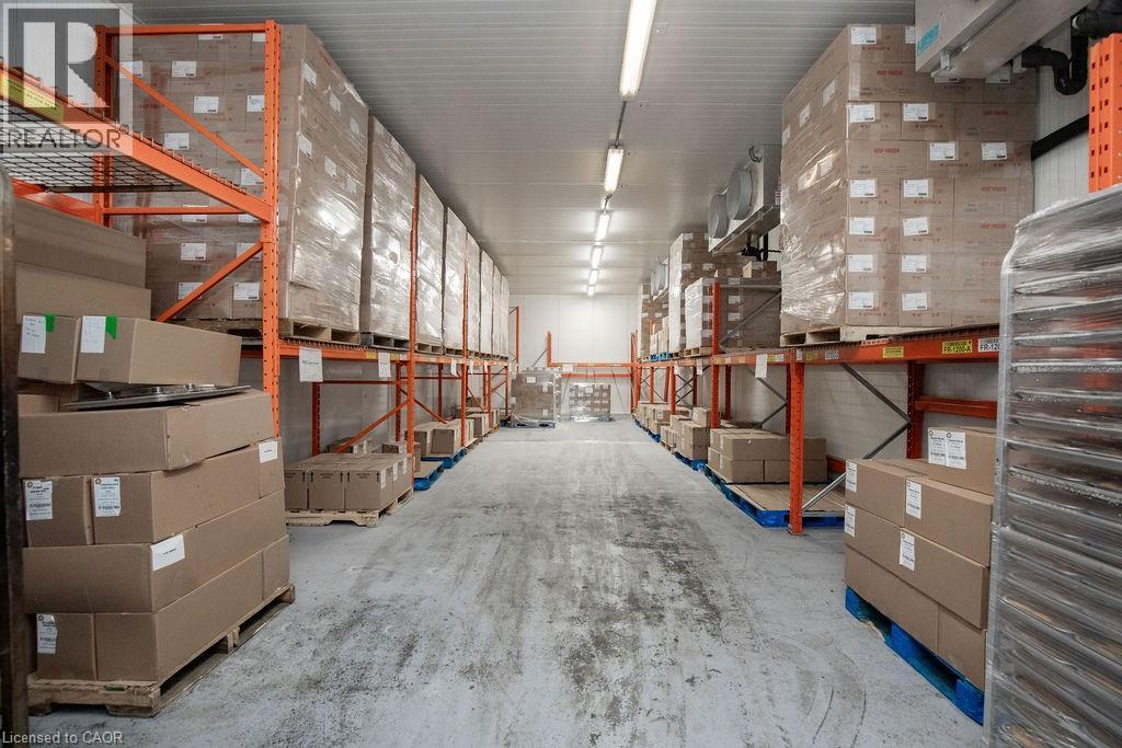 190 Hempstead Drive, Hamilton, Ontario  L8W 2E3 - Photo 8 - 40796517