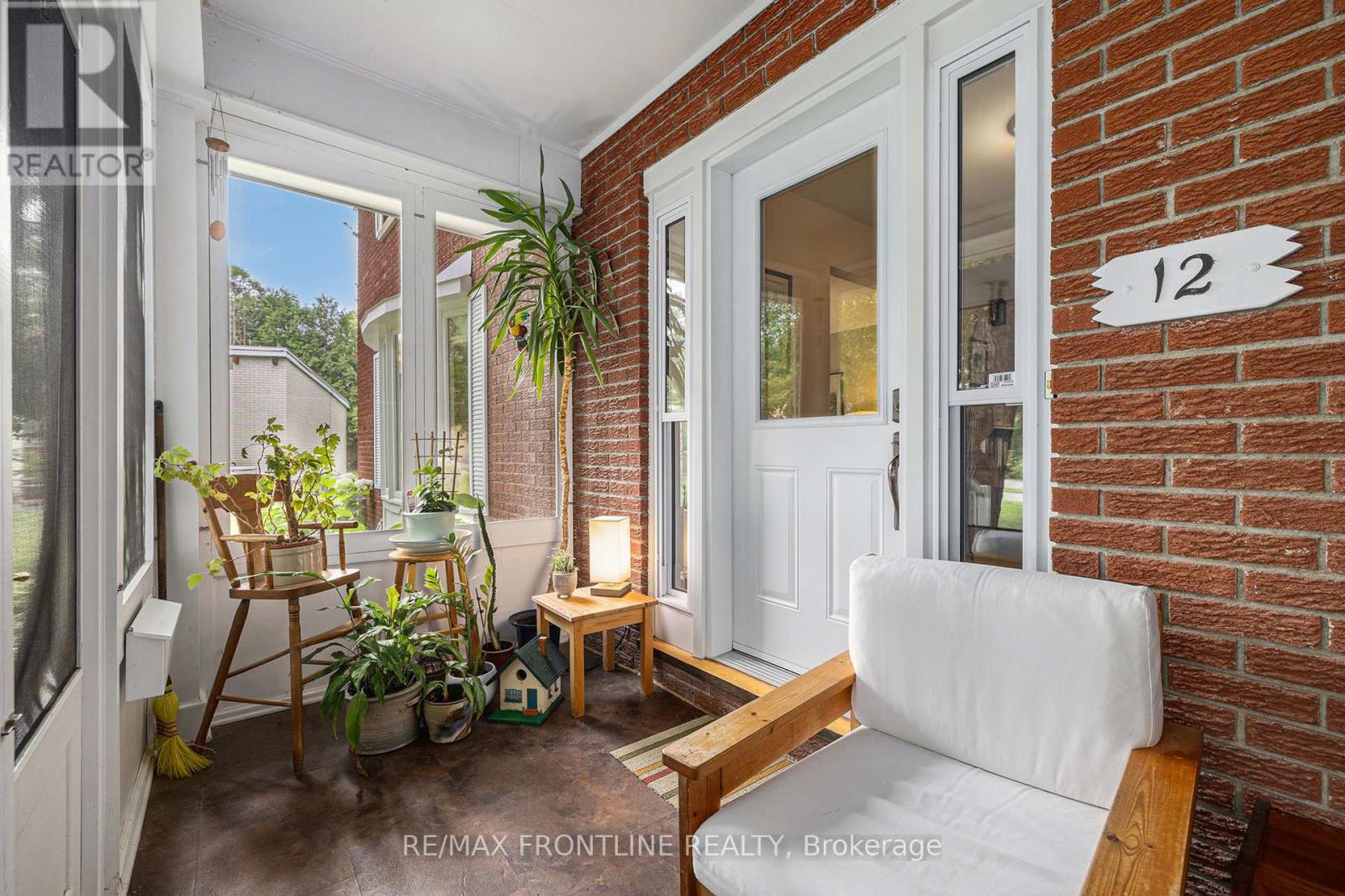 12 Glenview Crescent, Perth, Ontario  K7H 2L2 - Photo 5 - X12675904